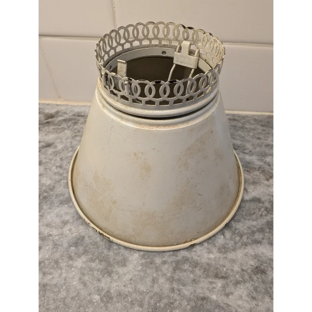 VINTAGE FRENCH WHITE METAL CLIP ON LAMP SHADE
